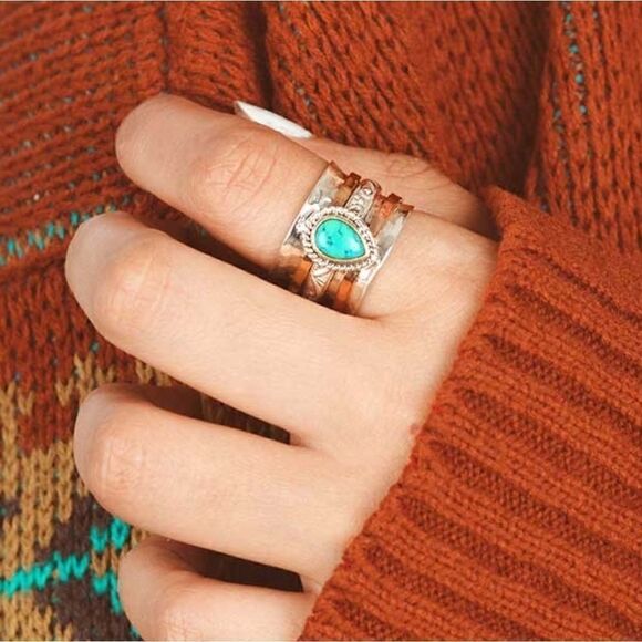 Vintage Wide Style Ring with Turquoise Color Stone Inlays - Picture 2 of 9